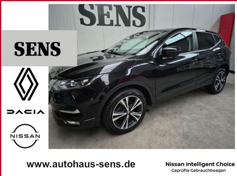 Black (m) Gebraucht 2018 Nissan Qashqai N-Connecta SUV | 15.990 € (Fairer Preis) - Bild 1/4
