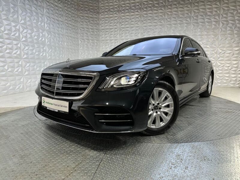 Schwarz Gebraucht 2019 Mercedes S560 AMG line Limousine | 63.555 € (Teuer) - Bild 1/4
