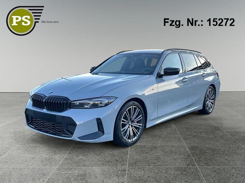 Grau Gebraucht 2023 BMW 320 M Sport Limousine | 29.980 € (Etwas zu teuer) - Bild 1/4
