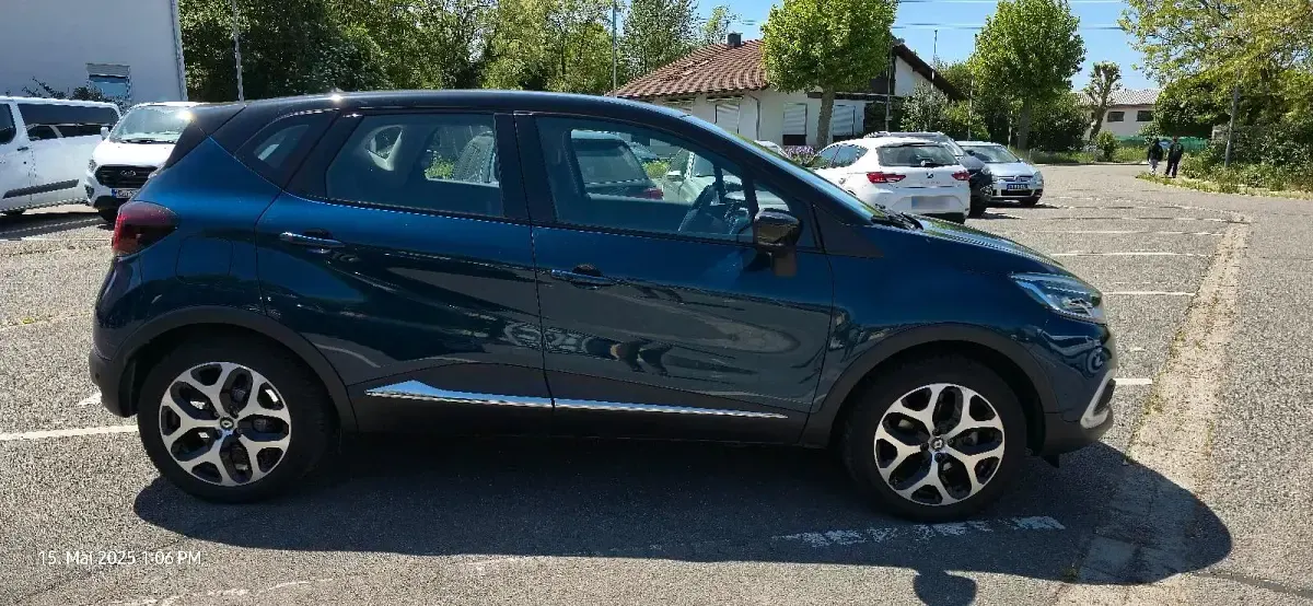 Gebraucht Renault Captur 120 PS (88 kW) 2018 Blau SUV