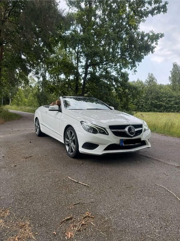Weiß Gebraucht 2016 Mercedes E400 Cabrio | 27.000 € (Superpreis) - Bild 1/4