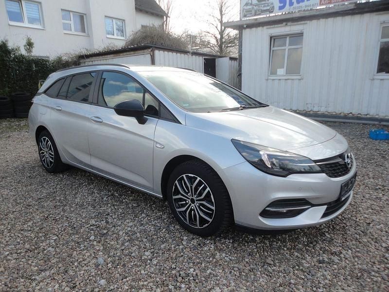 Gebraucht Opel Astra 122 PS (89 kW) 2022 Silber Kombi