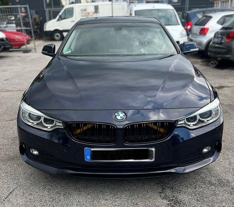 Blau Gebraucht 2015 BMW 420 Gran Coupé Sport Line Coupé | 15.499 € (Superpreis) - Bild 1/4