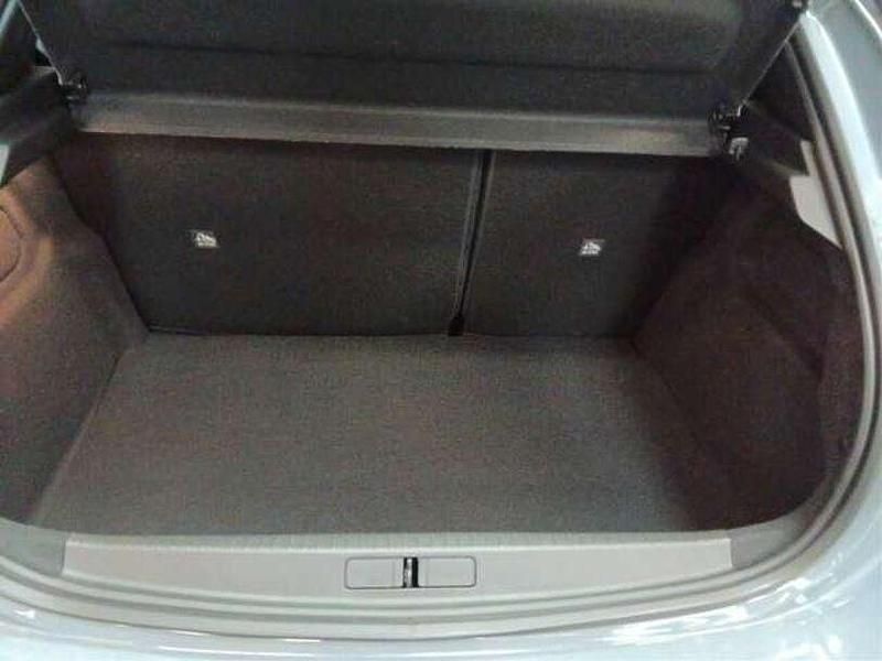 Gebraucht Opel Corsa 101 PS (74 kW) 2024 Grafik grau Limousine