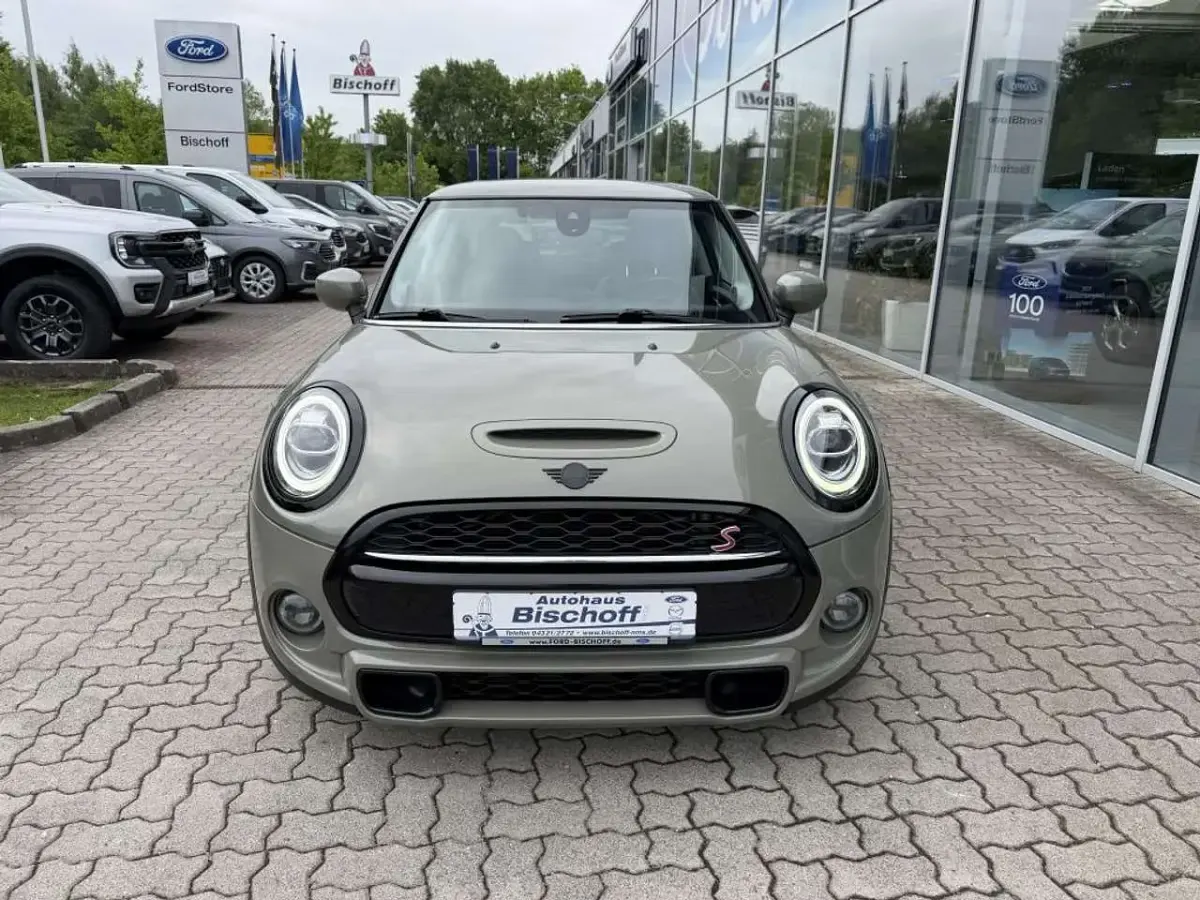 Gebraucht Mini Cooper S 192 PS (141 kW) 2021 Emerald grey metallic Kleinwagen