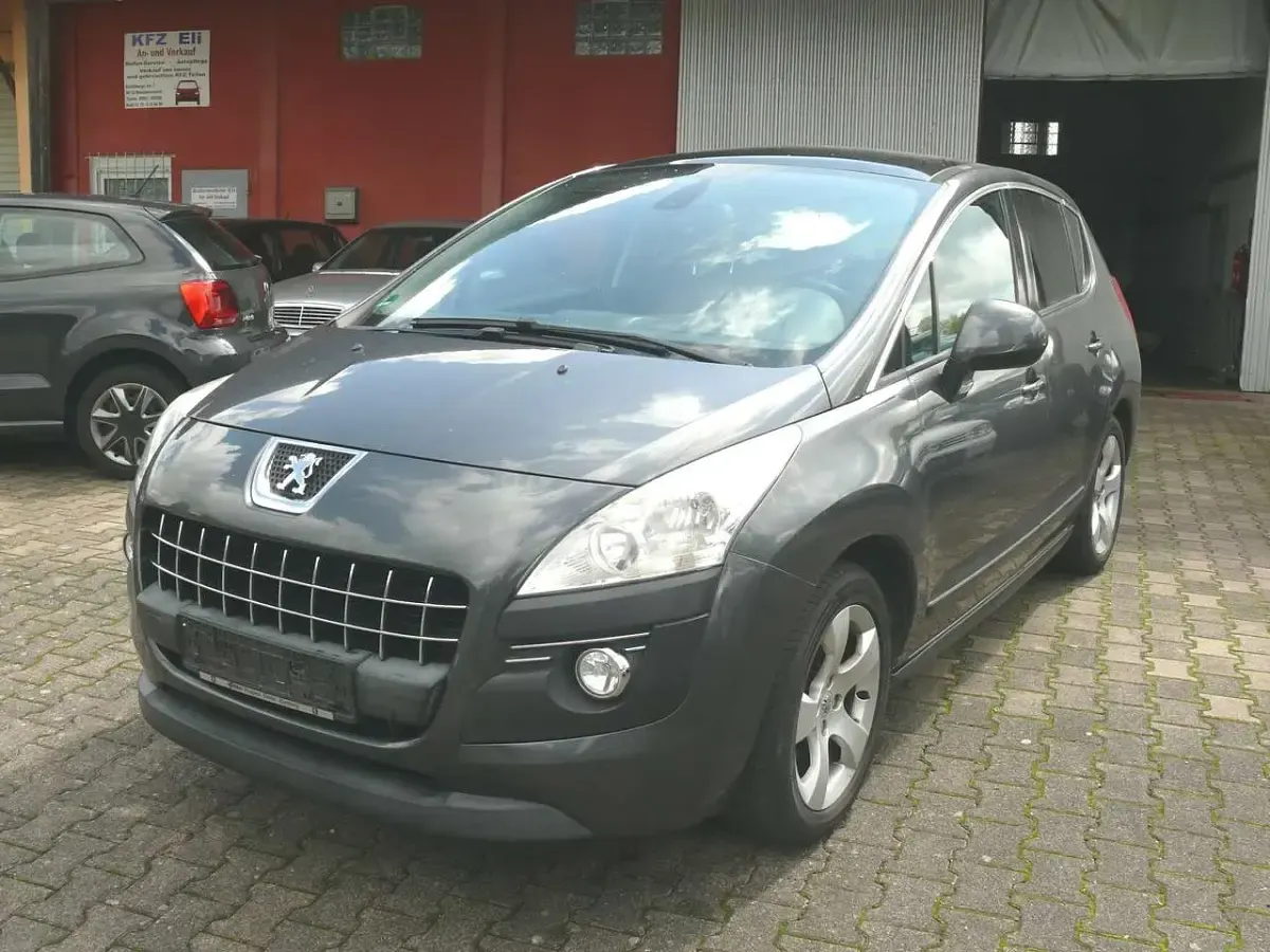 Gebraucht Peugeot 3008 Premium 109 PS (80 kW) 2010 Gris shark SUV