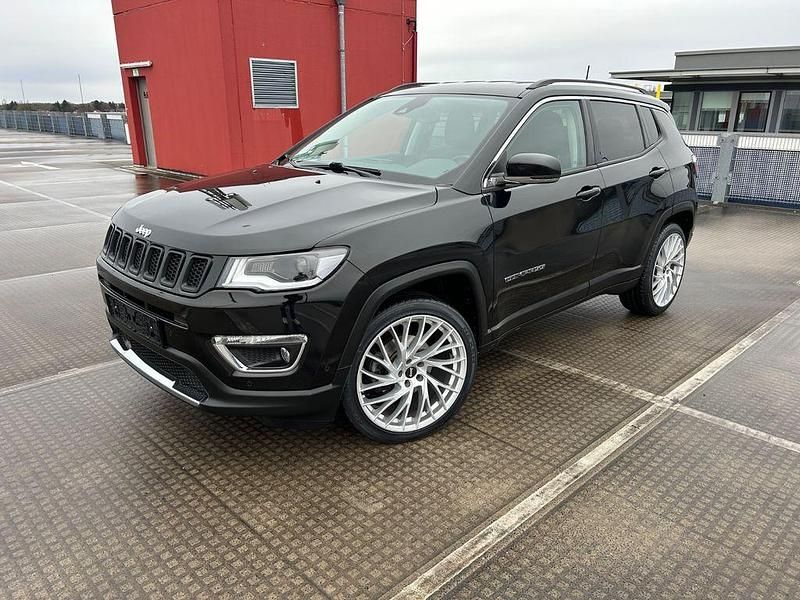 Gebraucht Jeep Compass Limited 150 PS (110 kW) 2021 Schwarz SUV