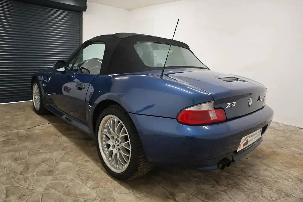 Occasion BMW Z3 Performance 170 ch (125 kW) 2002 Bleue Cabriolet