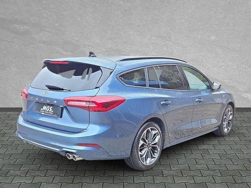 Neu Ford Focus ST-Line X 155 PS (114 kW) 2025 Chrome blue metallic Limousine