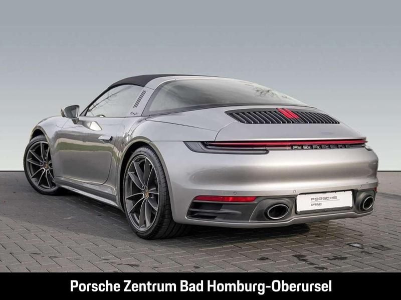 Gebraucht Porsche 992 450 PS (330 kW) 2024 Gtsilbermetallic Coupé