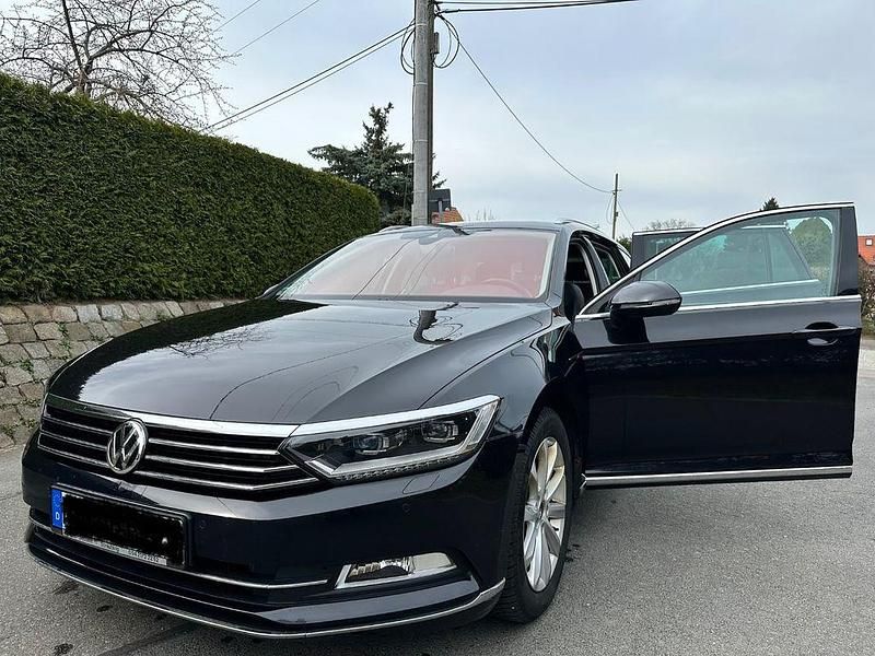 Gebraucht VW Passat Highline 190 PS (139 kW) 2015 Schwarz Kombi