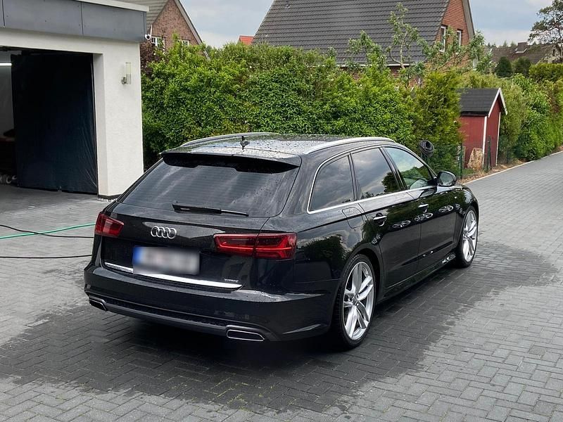 Gebraucht Audi A6 S-line plus 218 PS (160 kW) 2015 Schwarz Kombi