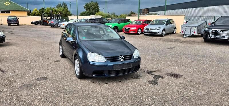 Blau Gebraucht 2005 VW Golf V Kleinwagen | 780 € (Superpreis) - Bild 1/4