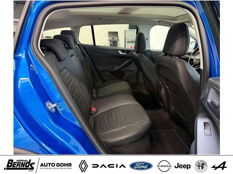 Gebraucht Ford Focus Active X 116 PS (85 kW) 2024 Desert island blue metallic Kombi