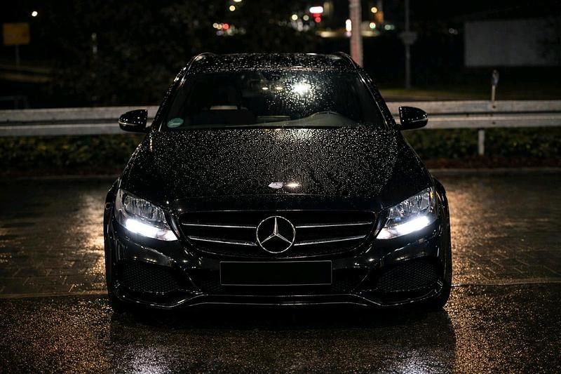Gebraucht Mercedes C250 204 PS (150 kW) 2016 Schwarz Kombi
