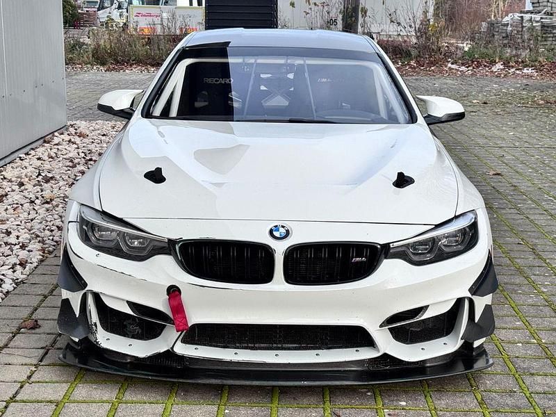 Używany BMW M4 Performance 500 KM (367 kW) 2019 Biały Coupe