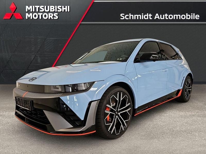 Performance blue (blau) Gebraucht 2025 Hyundai Ioniq 6 Limousine | 56.980 € (Superpreis) - Bild 1/4