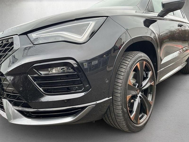 Używany Cupra Ateca VZ 300 KM (220 kW) 2024 Czarny SUV