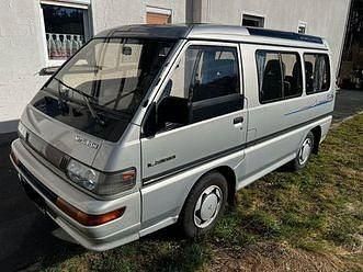 Silber Gebraucht 1996 Mitsubishi L300 Van / Kleinbus | 7.000 € - Bild 1/1