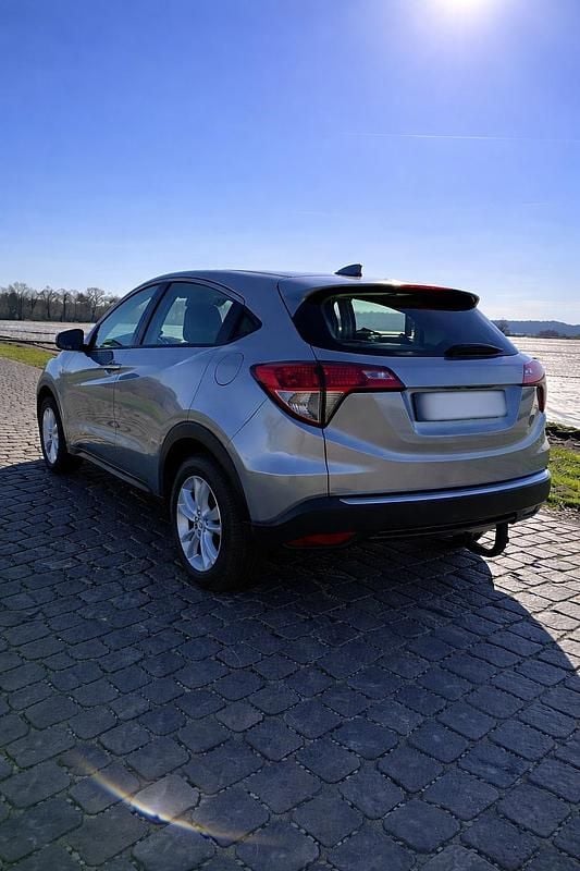 Gebraucht Honda HR-V 130 PS (95 kW) 2017 Grau SUV