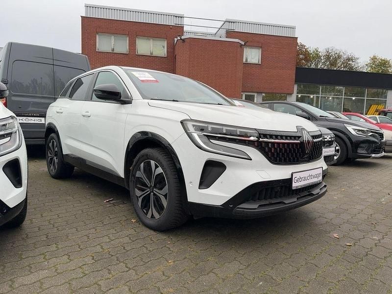 Gebraucht Renault Austral Equilibre 140 PS (102 kW) 2023 Arktis weiß SUV