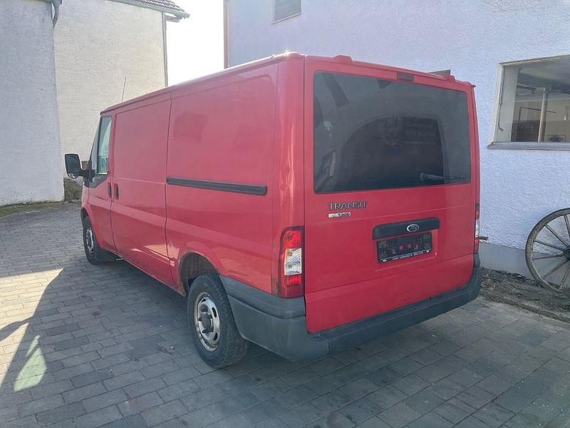 Gebraucht Ford Transit 110 PS (80 kW) 2007 Rot Van / Kleinbus