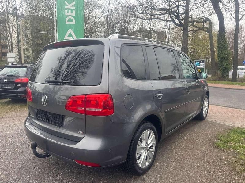 Gebraucht VW Touran S 105 PS (77 kW) 2013 Grau Van / Kleinbus