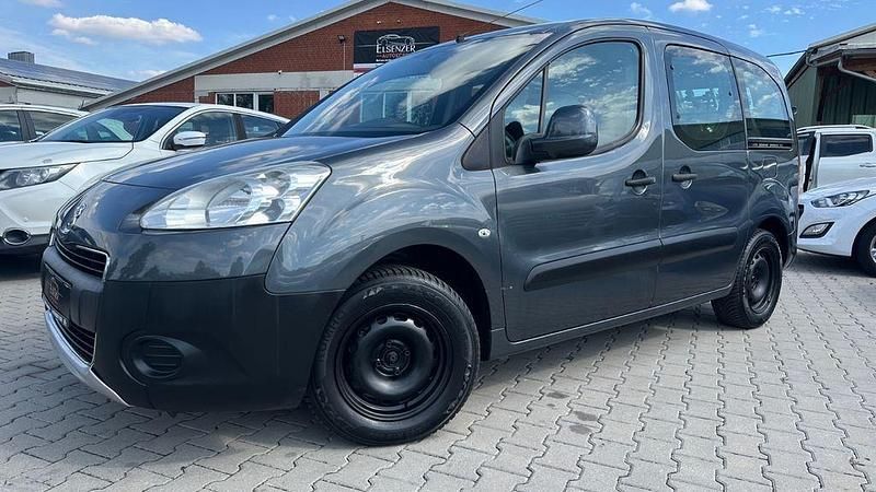 Grau Gebraucht 2014 Peugeot Partner Tepee Active Van / Kleinbus | 2.999 € (Superpreis) - Bild 1/4