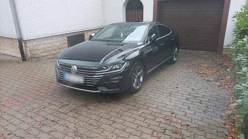 Gebraucht VW Arteon R 190 PS (139 kW) 2019 Schwarz Kleinwagen