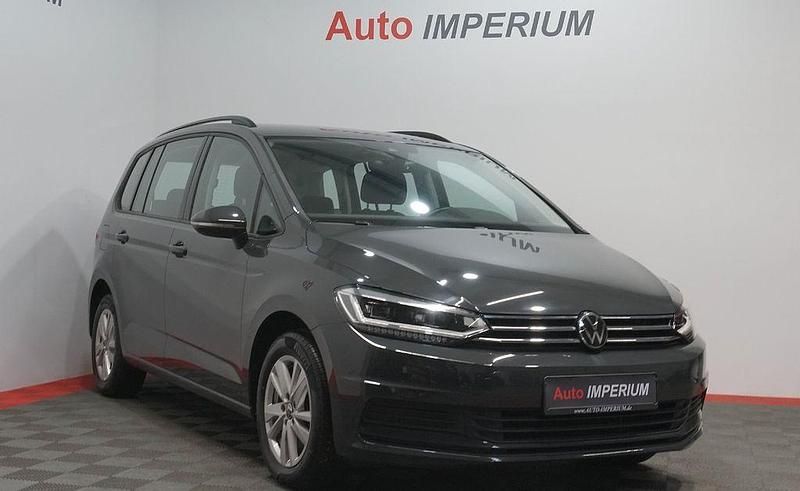 Gebraucht VW Touran Comfortline 150 PS (110 kW) 2020 Grau Van / Kleinbus