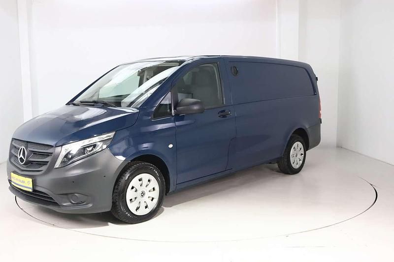 Gebraucht Mercedes Vito 163 PS (119 kW) 2020 Blau Van