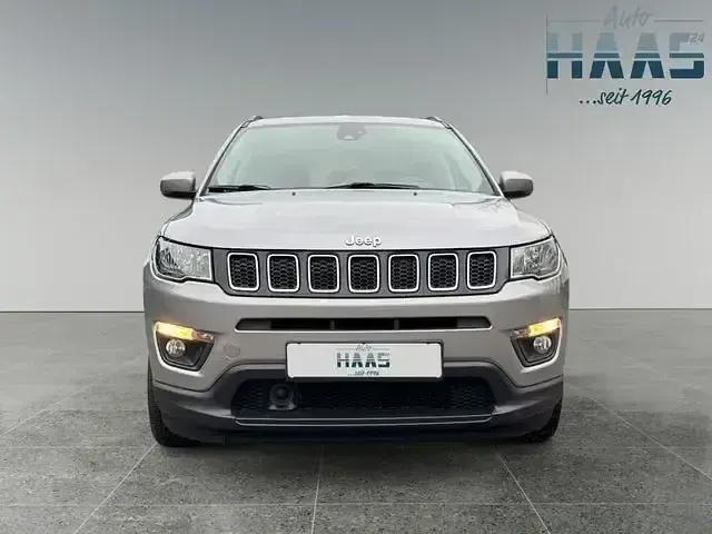 Usado Jeep Compass Longitude 140 HP (102 kW) 2018 Cinzento SUV