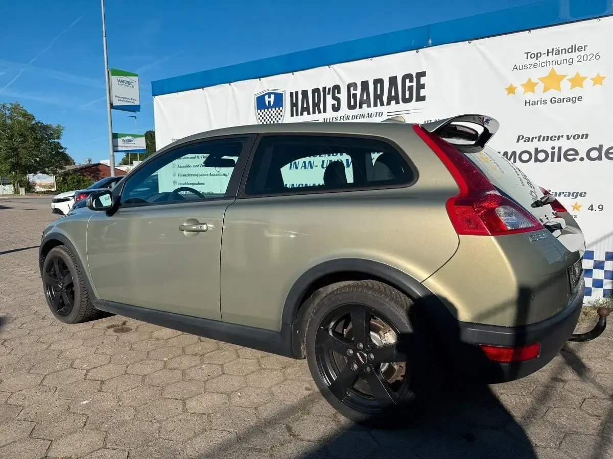 Gebraucht Volvo C30 Momentum 109 PS (80 kW) 2008 Grün Kleinwagen