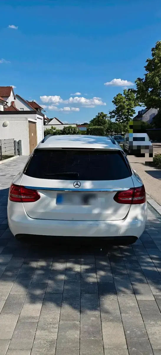 Gebraucht Mercedes C220 170 PS (125 kW) 2015 Weiß Kombi