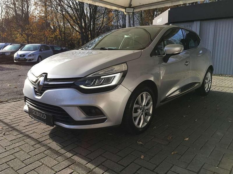 Silber Gebraucht 2017 Renault Clio IV Intens Kleinwagen | 9.980 € (Fairer Preis) - Bild 1/4