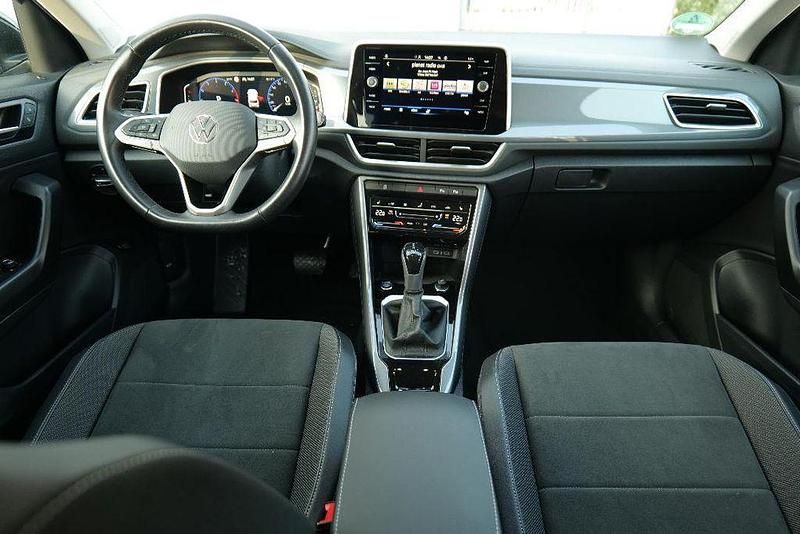 Gebraucht VW T-Roc Style 150 PS (110 kW) 2022 Ravennablau metallic SUV