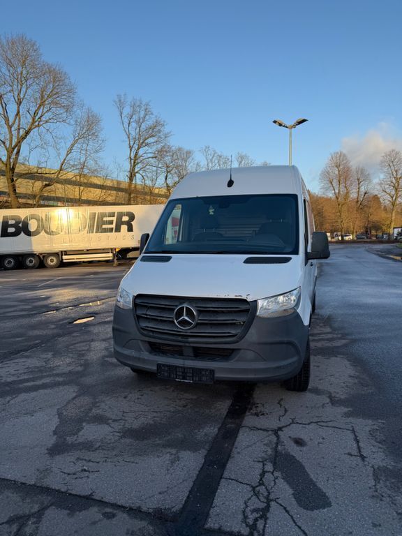 Weiß Gebraucht 2019 Mercedes Sprinter Van | 17.000 € (Guter Preis) - Bild 1/4