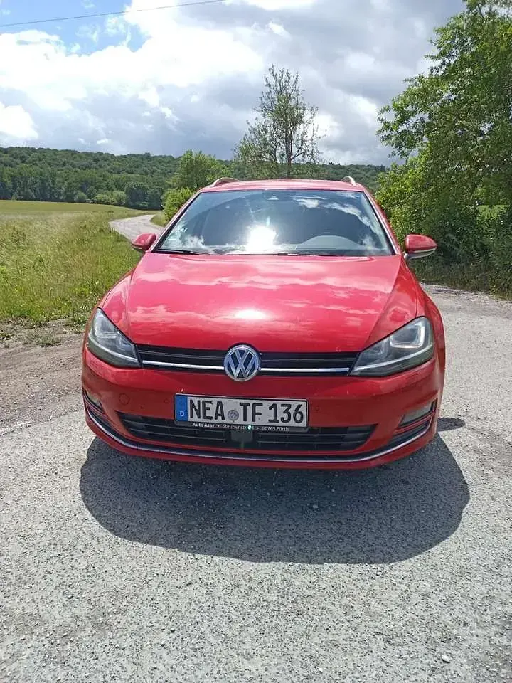 Gebraucht VW Golf VII 150 PS (110 kW) 2016 Rot Kombi