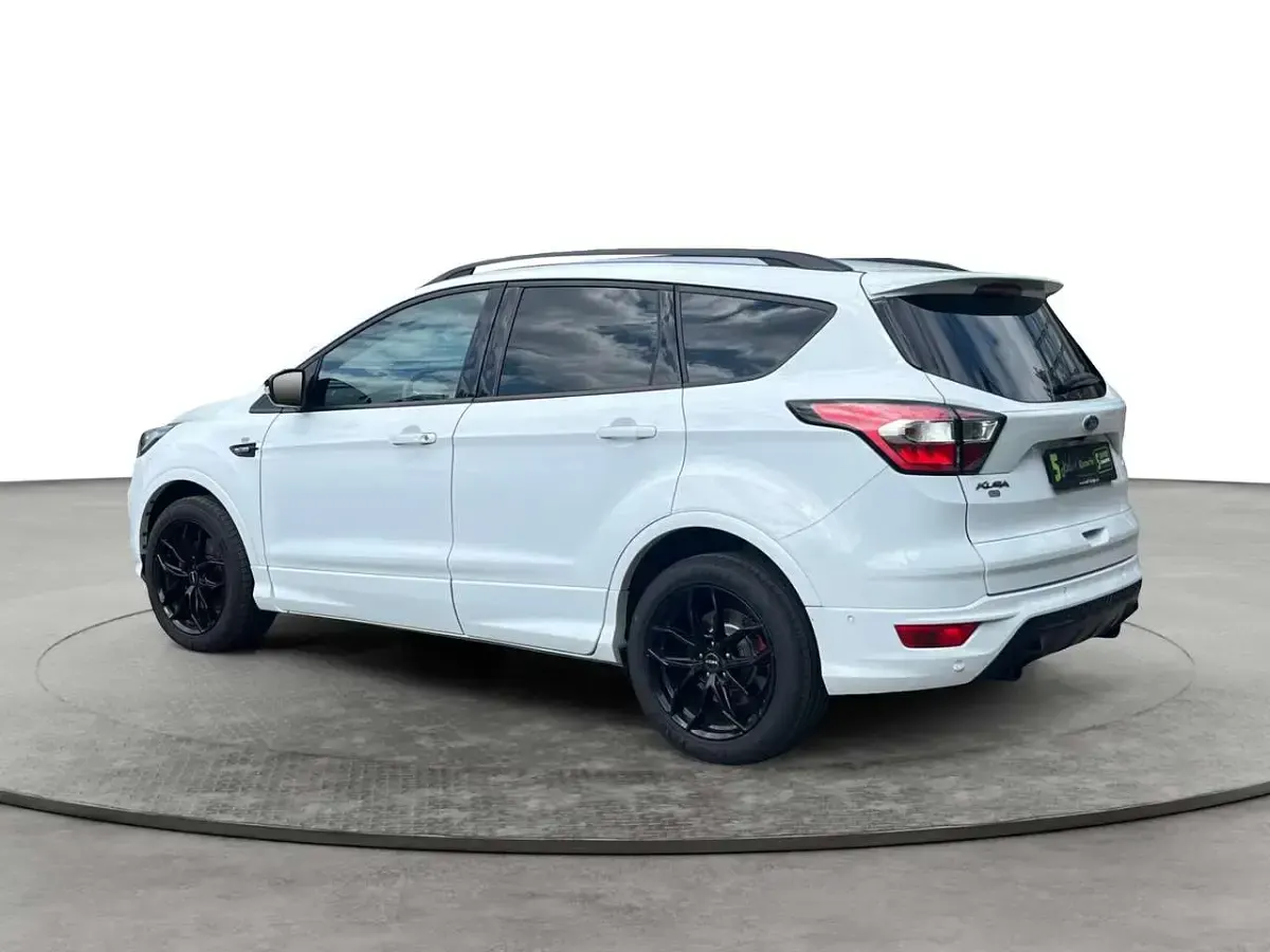 Gebraucht Ford Kuga ST-Line 179 PS (131 kW) 2019 Weiß SUV