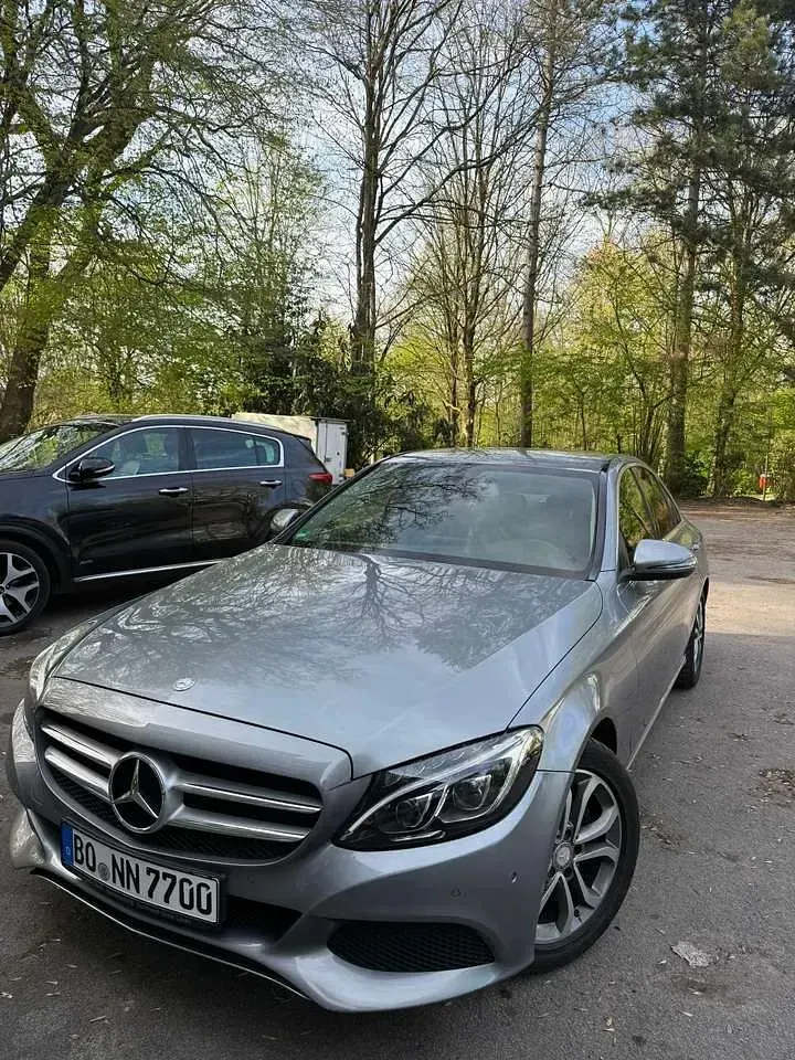 Gebraucht Mercedes C180 156 PS (114 kW) 2016 Limousine