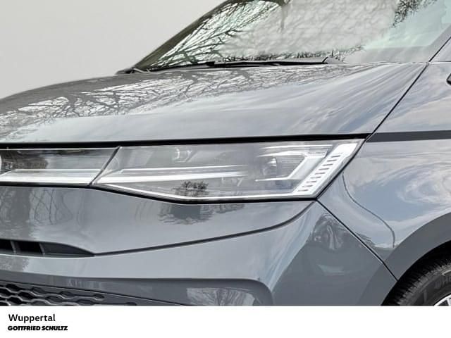 Gebraucht VW Multivan Life 218 PS (160 kW) 2023 Grau Van