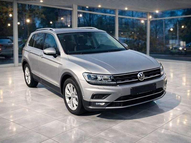 Gebraucht VW Tiguan Highline 150 PS (110 kW) 2019 Silber SUV