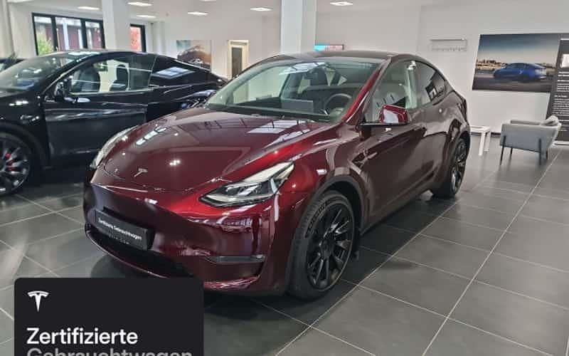 Rot Gebraucht 2023 Tesla Model Y SUV | 40.200 € (Fairer Preis) - Bild 1/4
