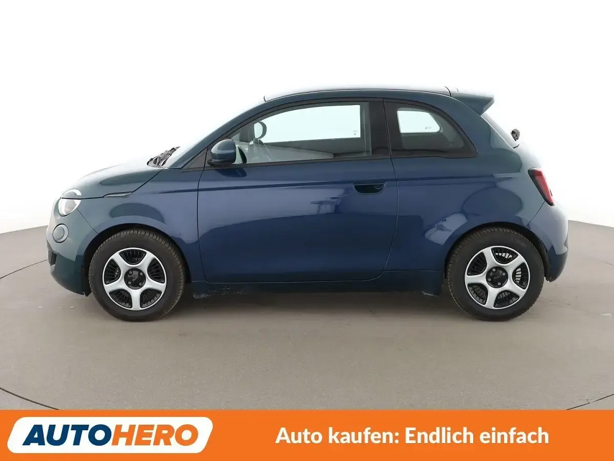 Gebraucht Fiat 500e Action 69 kW (95 PS) 2023 Grün Kleinwagen