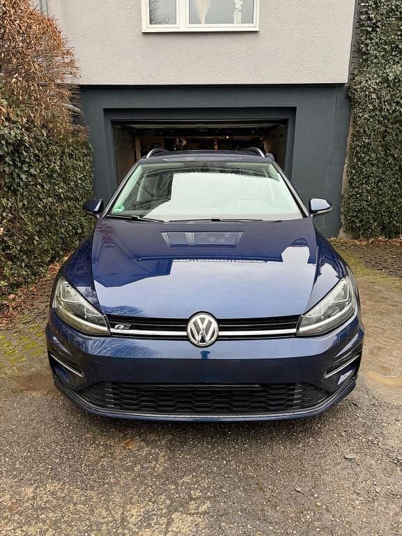 Gebraucht VW Golf VII R-line 150 PS (110 kW) 2019 Blau Kombi