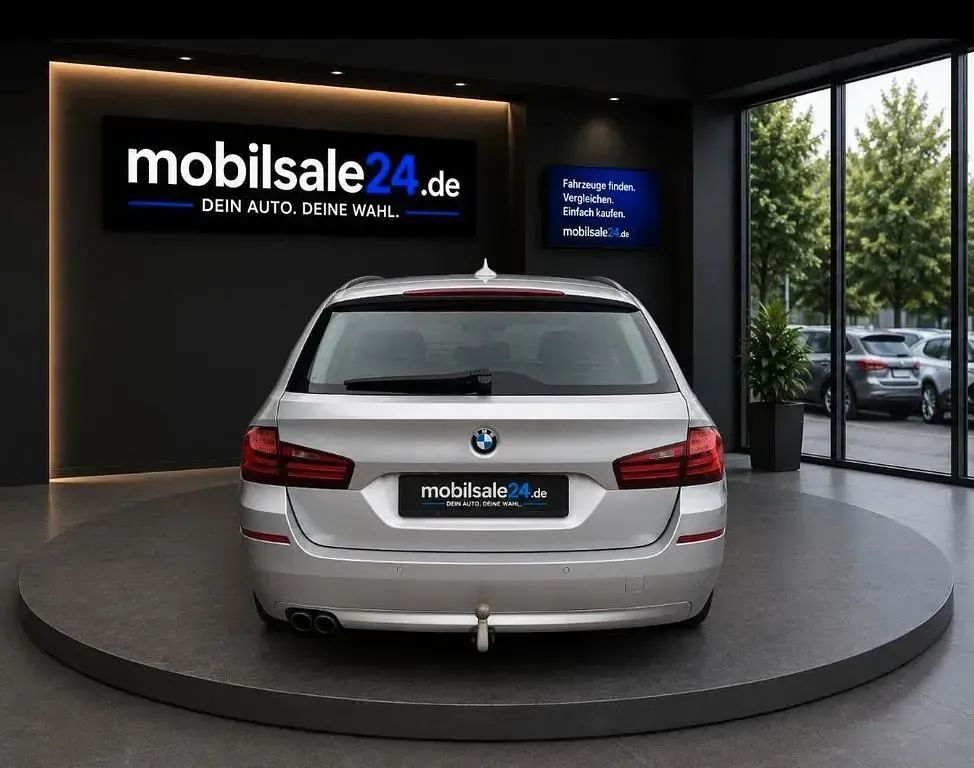 Gebraucht BMW 528 245 PS (180 kW) 2016 Silber Kombi