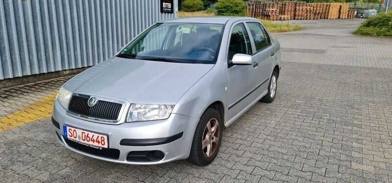 Gebraucht Skoda Fabia Classic 75 PS (55 kW) 2006 Silber metallic Kleinwagen