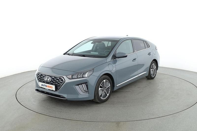 Grau Gebraucht 2021 Hyundai Ioniq 6 Style Limousine | 17.230 € (Fairer Preis) - Bild 1/3