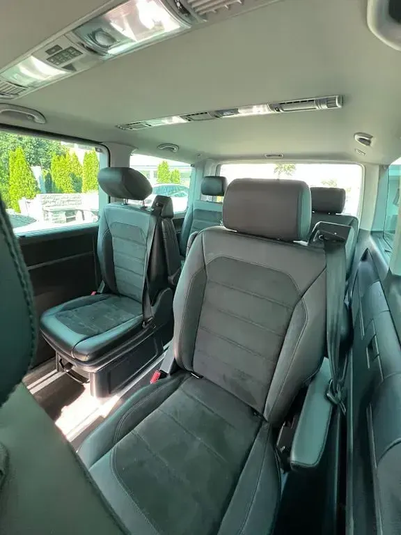 Gebraucht VW Multivan 204 PS (150 kW) 2016 Weiß Van / Kleinbus