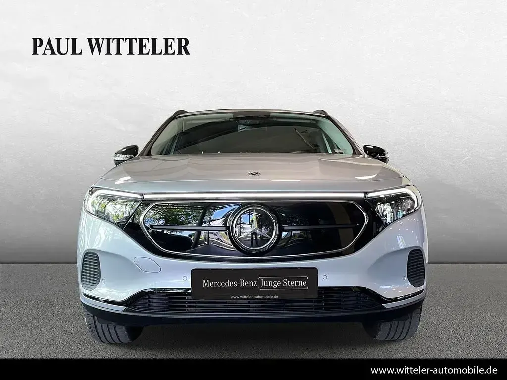 Gebraucht Mercedes EQA350 Progressive 214 kW (292 PS) 2022 Iridiumsilber SUV